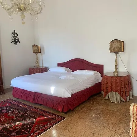 Appartamento San Polo Corner Porzione Piano Nobile Venezia