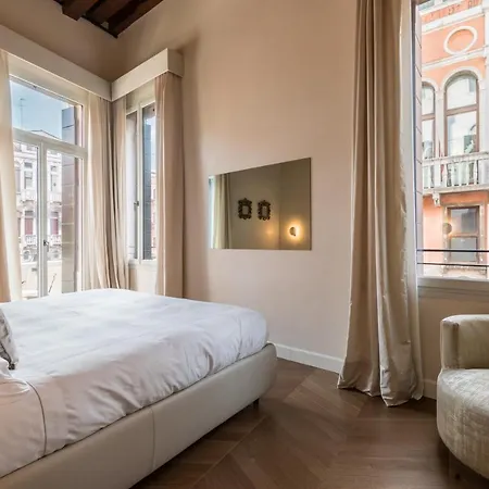 Palazzo Morosini Degli Spezieri - Lifestyle Apartment *