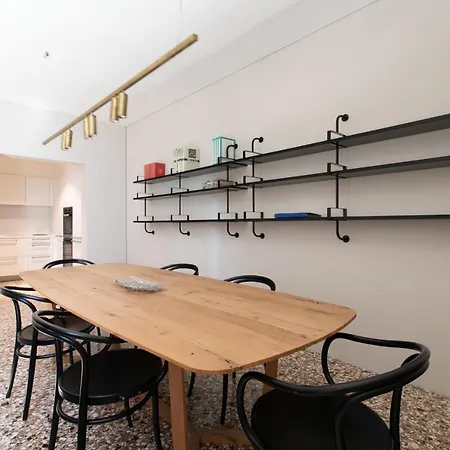 Infinite House Ca' Vendramin Apartment Venedig