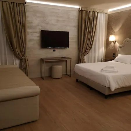 Cavanella Venice