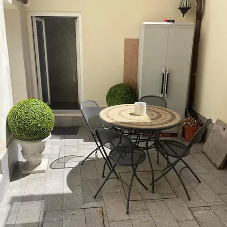 Blusuite Apartment *