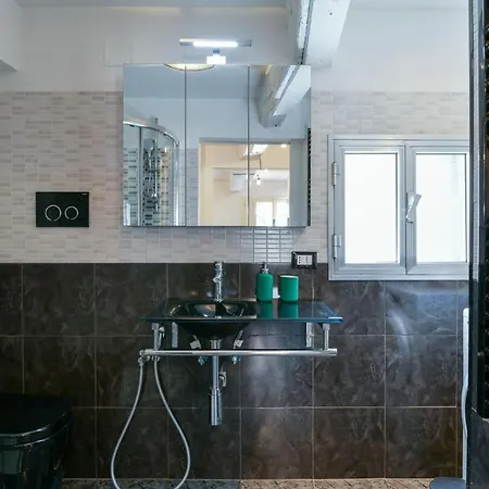 La Boheme Apartment