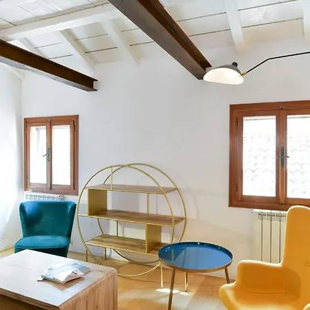 La Boheme Apartment