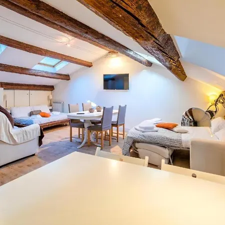 Cozy Attico Dei Furlani Up 4 Persons, Wifi And A/c * Venice