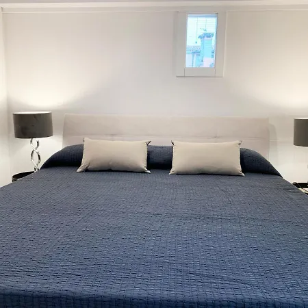 Live In The Heart Of Apartment Venice