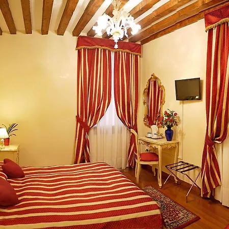 فندق San Luca