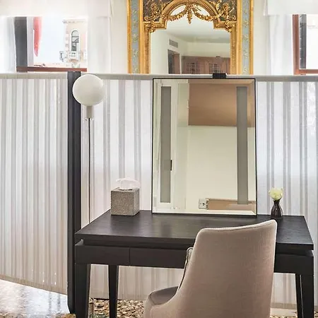 Hotel Aman 5*