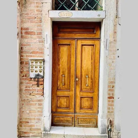 Chiesa Dei Madonna Orto Venice