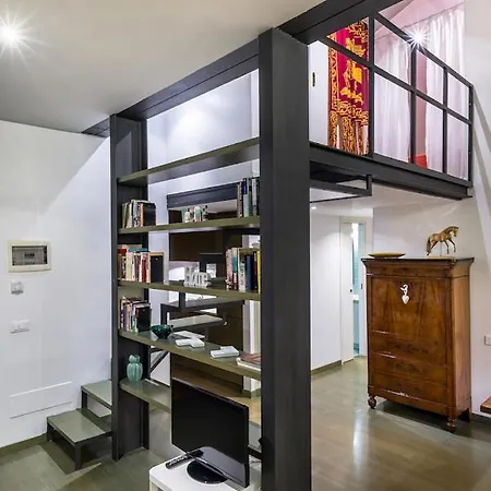 Mansardina - 1 Min From Accademia - Duplex Stylish And Cosy Apartment Venedig