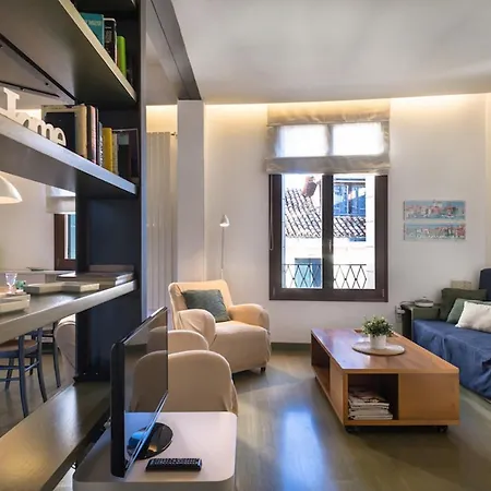 Mansardina - 1 Min From Accademia - Duplex Stylish And Cosy Venedig