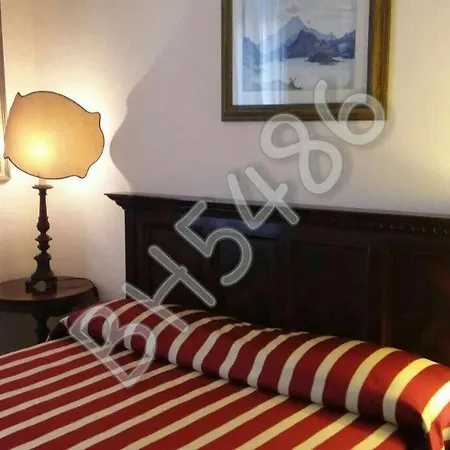 Barthouse5486 Venice