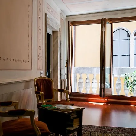 Guest house Hidden Gem In *