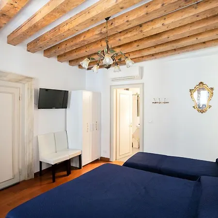 Hidden Gem In * Venice