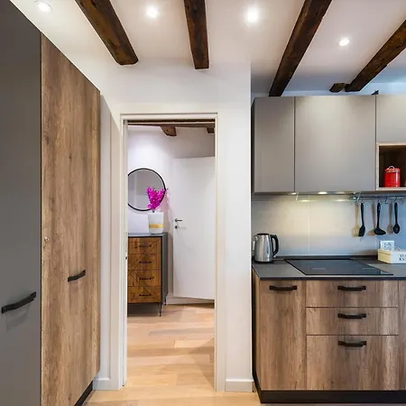 Gdhouse 806 * Venecia