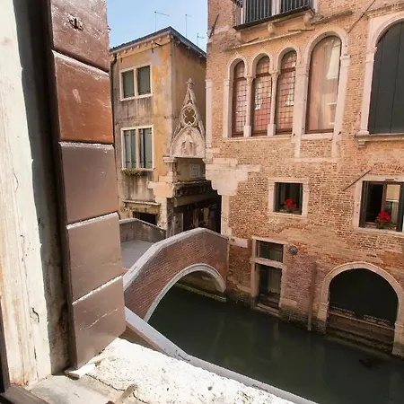 Konukevi Palazzo Ducale *