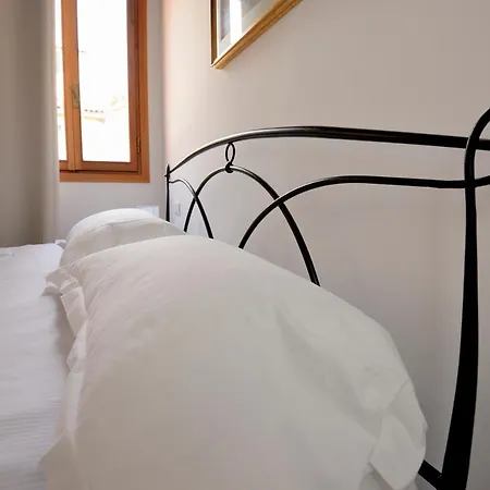 Casa Dea Corte Apartment *