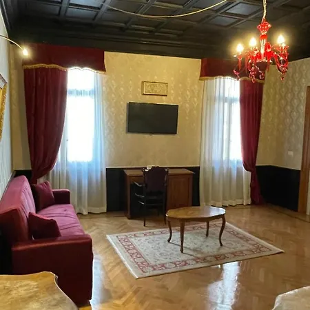 Konukevi Palazzo Ducale *