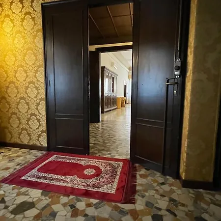 Palazzo Ducale Konukevi