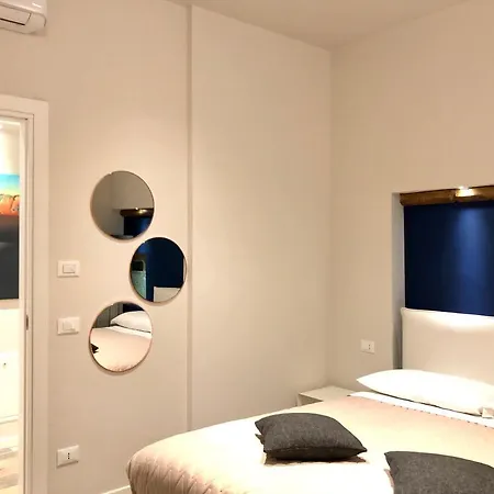 Magno Luxury Canal View