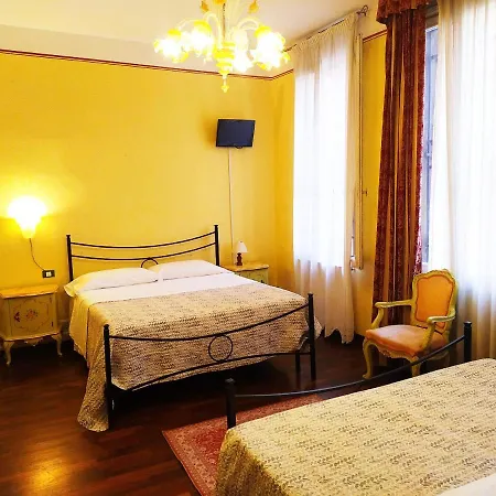Residenza Grisostomo 3*