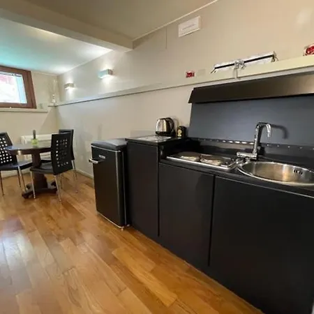 Apartment San Marco With Canal View