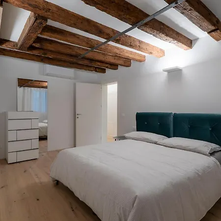 San Stae Glamour Apartment Venice