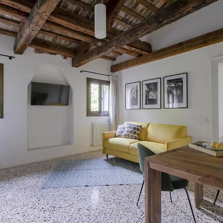 Apartment Palazzo Venere Venedig