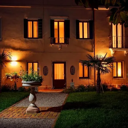 Cinqueteste Luxury Guest house Venice