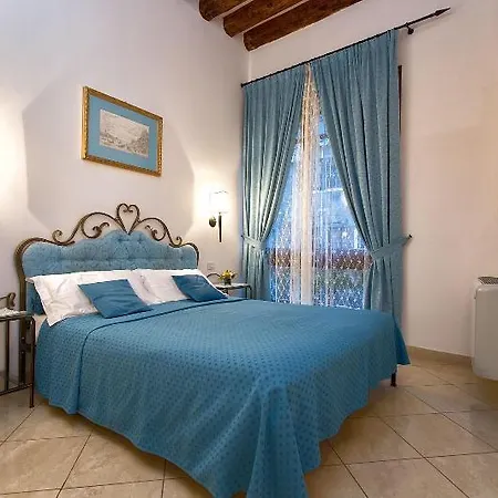 Vite Dorata 3* Venice
