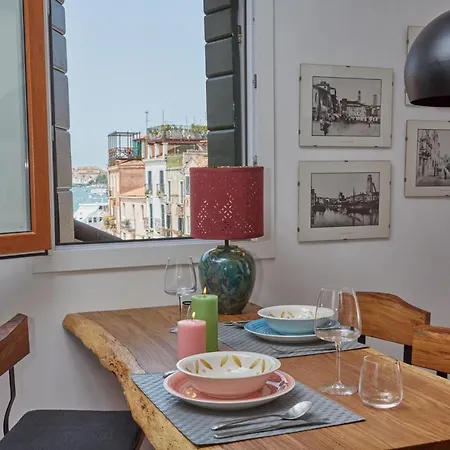 Acqua - Attico Con Terrazza Venetië