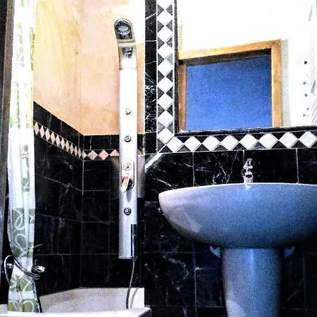 1749 Venicemar Apartment *