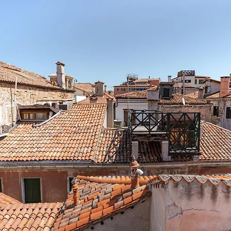 Al Piave 3* Venice