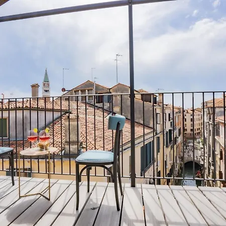 Corte Rubbi 11 Secret Terrace Apartment Venice