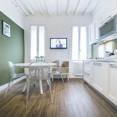 Gold By Wonderful Italy Apartment Venice