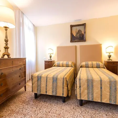 Apartamento Palazzo Schiavoni Residenza D'epoca & Suite-apartments *
