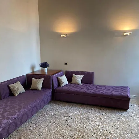 Apartment Ca Foscarini 1