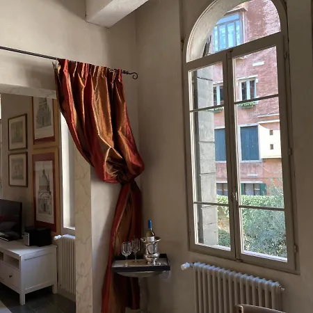 Ca Del Console Apartment *