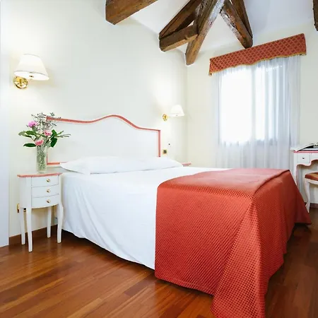 Do Pozzi 3* Velence