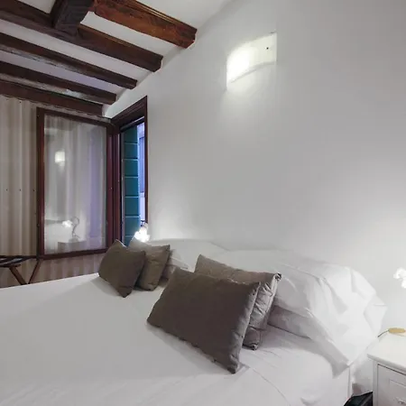 Wonderful Wi-fi Ac Apartment *