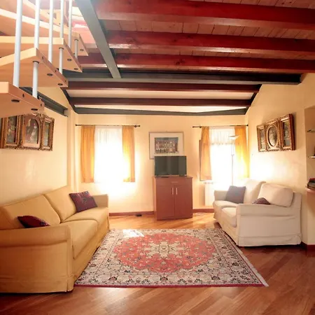 Venezia Residence Apartment *