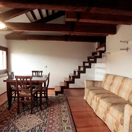 Venezia Residence Apartment