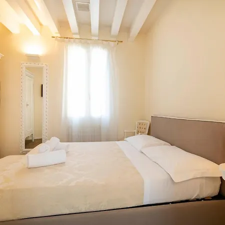 Residenza San Leonardo Apartment Venice