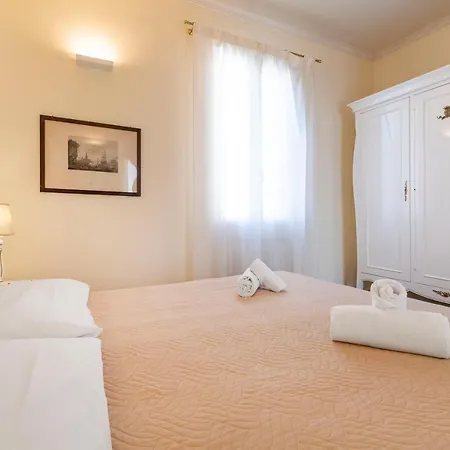 Residenza San Leonardo Venice