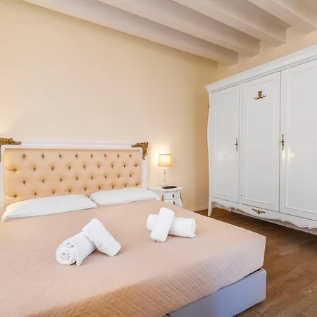 Residenza San Leonardo Venice