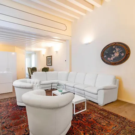 Residenza San Leonardo Apartment
