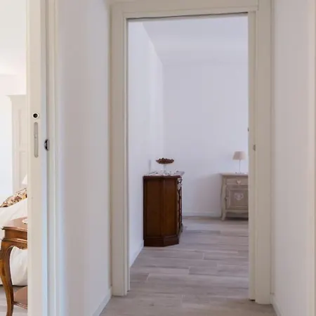 Apartment Giardino Segreto *