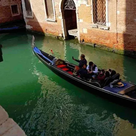 Casa de hóspedes Anzolo Palace - & Veneza