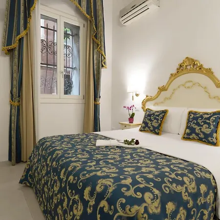 Al Mascaron Ridente Hotel Venice