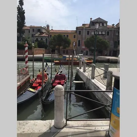 Elite Stunning Venetian Apt. Close Accademia