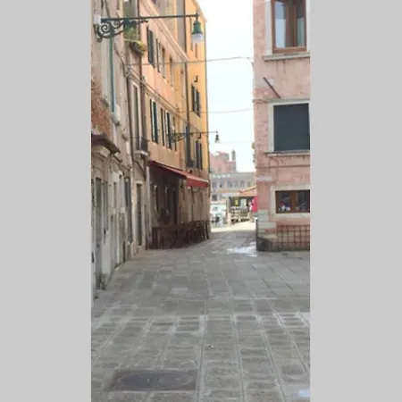 Apartment Elite Stunning Venetian Apt. Close Accademia
